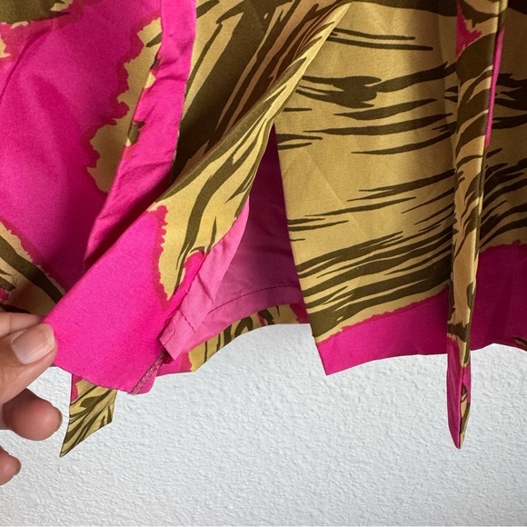 Milly Silk Tropical Palm Tie Waist
Dress in Pink and Green Size 8 - Picture 11 of 16
